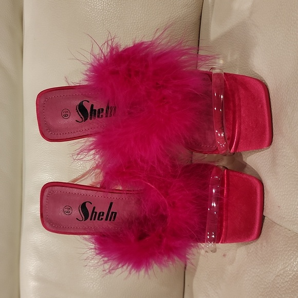 Pink heels *Shein - Picture 2 of 2